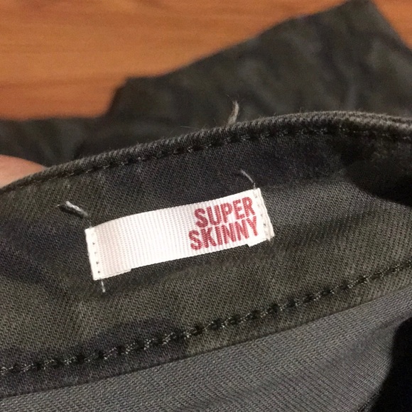 Arizona Jean Co. Camo Jeans - Picture 3 of 5